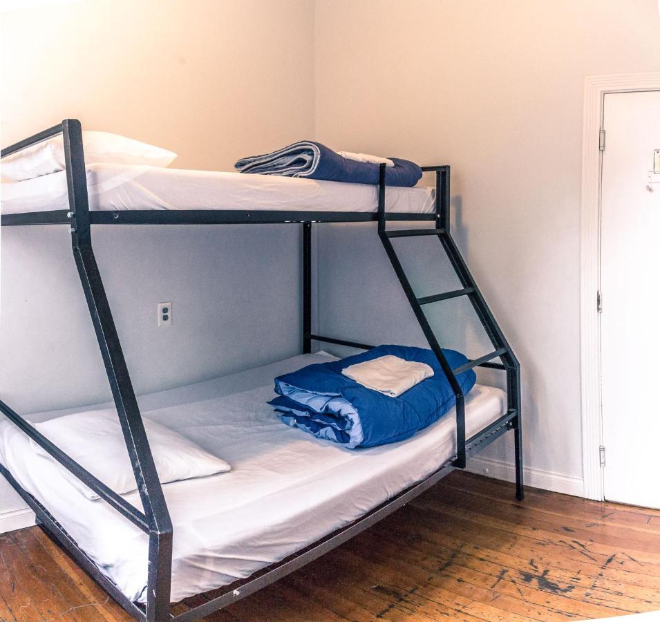 The Cambie Hostel Seymour Ванкувер Экстерьер фото